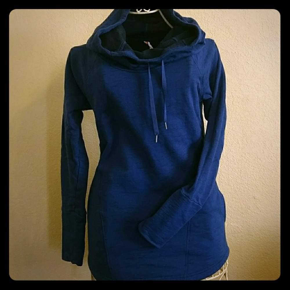 Pullover sweatshirt by Lucy.com